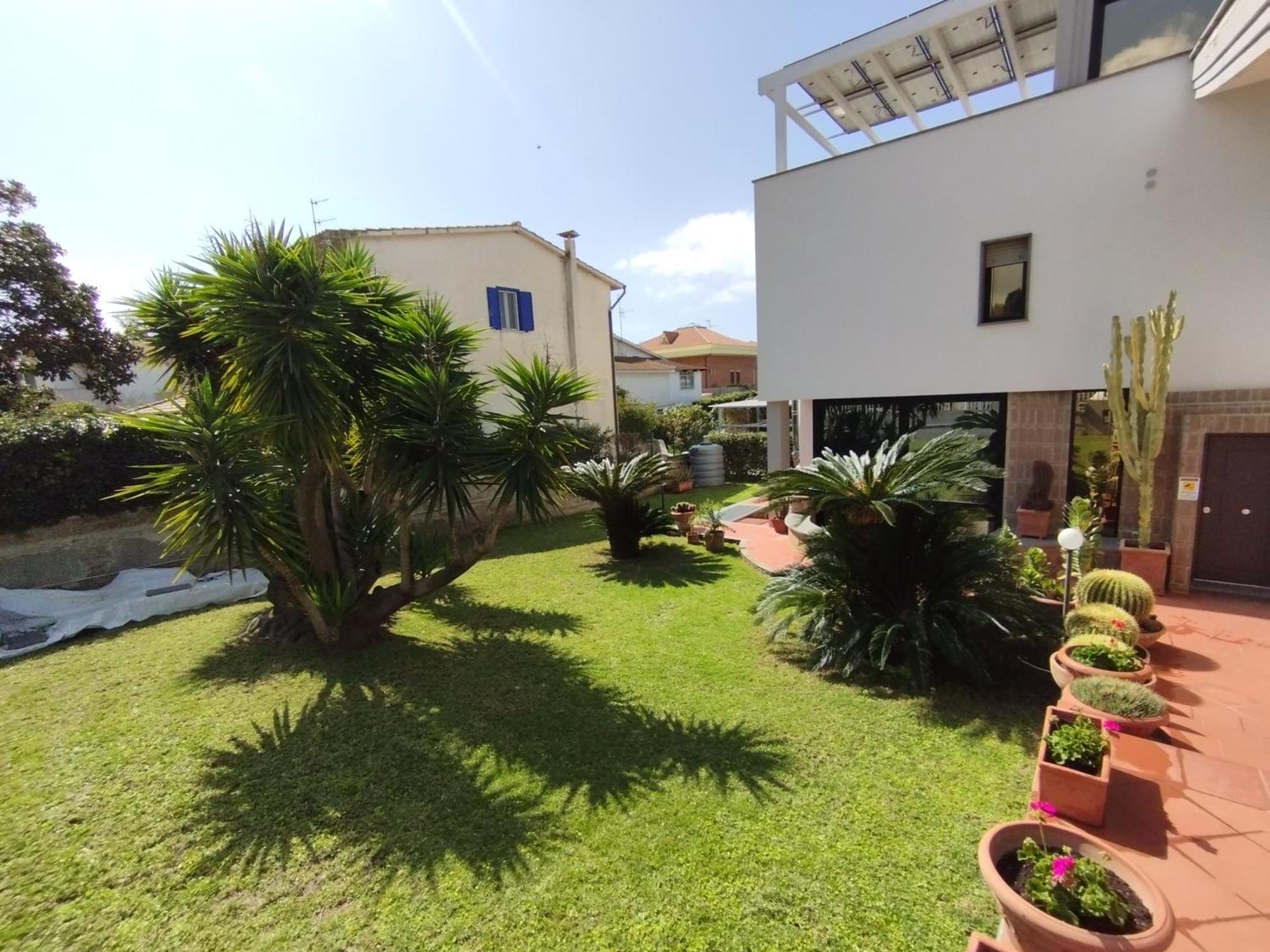 Acquamarina Hotel Civitavecchia Exterior photo
